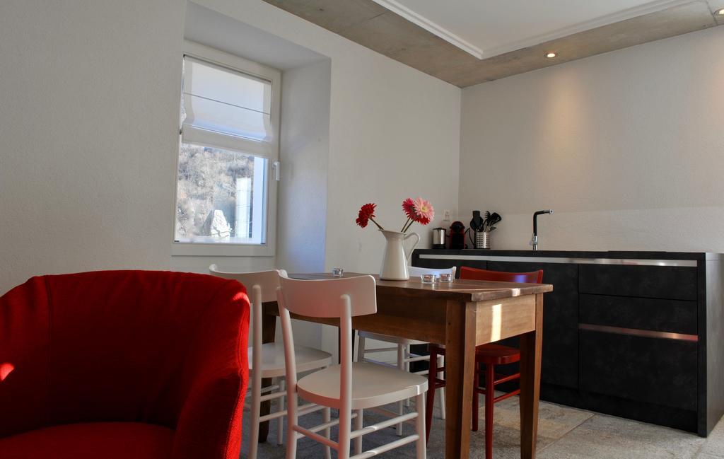 Myverzasca Resort Casa Rossa Brione  Room photo