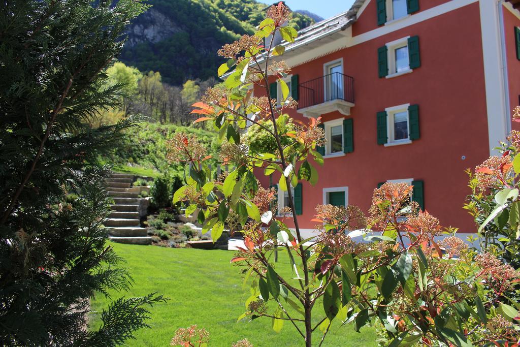 Myverzasca Resort Casa Rossa Brione  Exterior photo